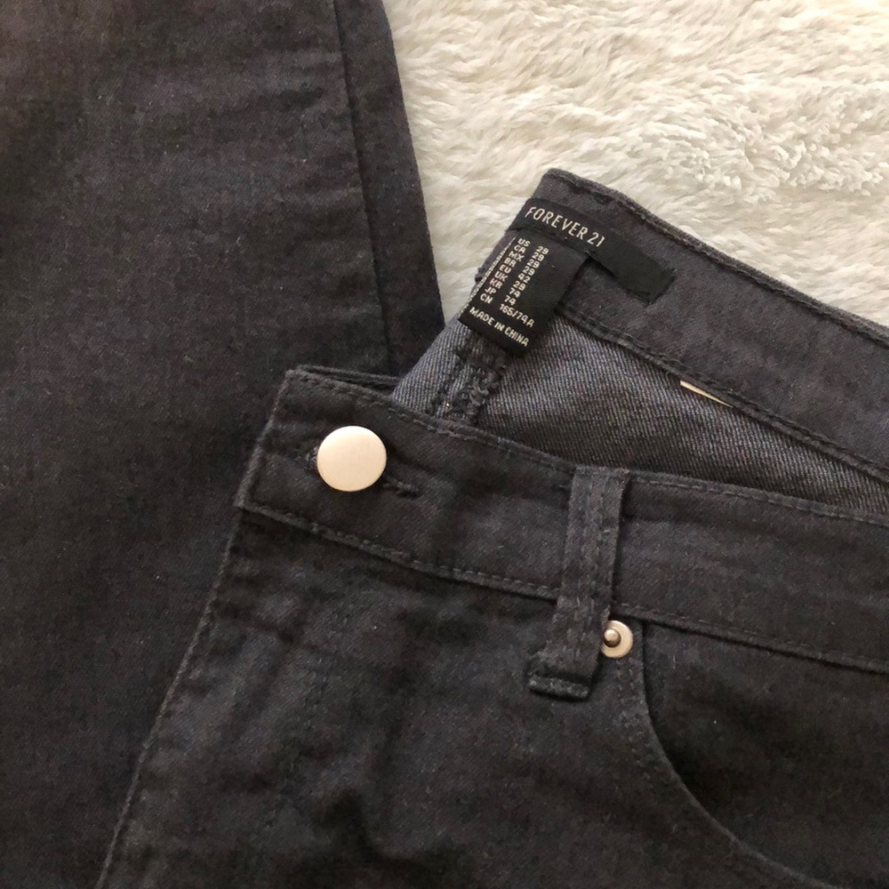 Jean - Picture 2 of 2